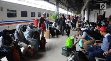 Libur Panjang Akhir Pekan, PT KAI Operasikan 11 KA Tambahan