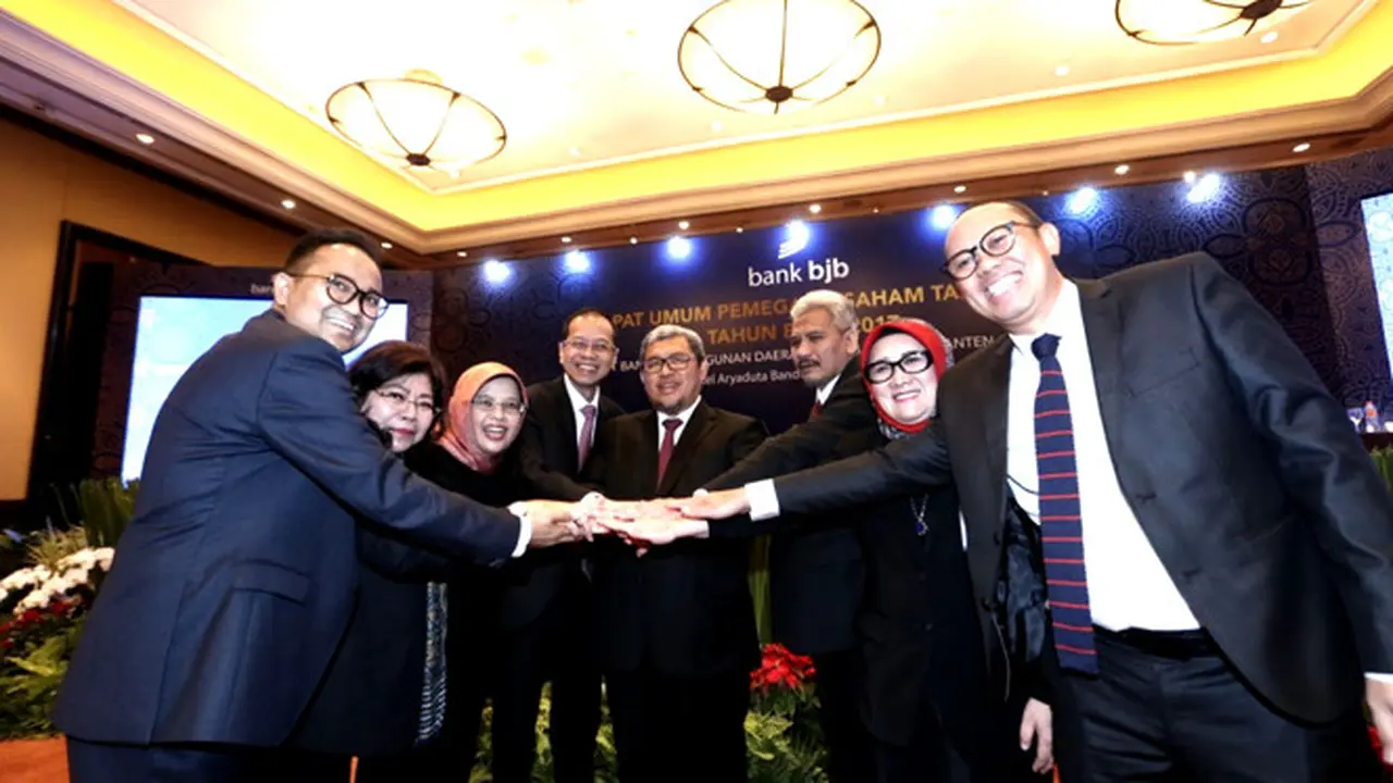 Gubernur Jabar Bangga dengan Kinerja bank bjb Pada 2017