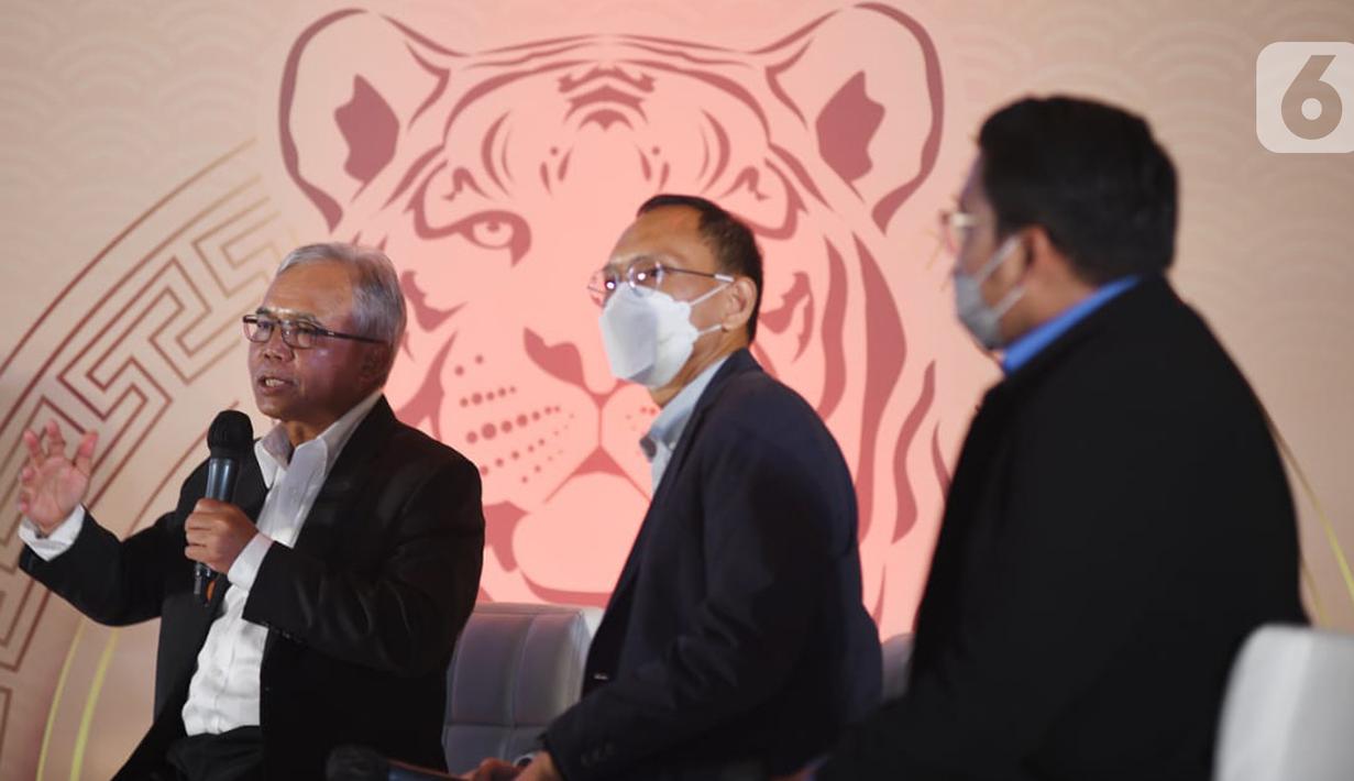 Direktur Distribution and Retail Funding Bank BTN Jasmin (kiri) saat konpers relaunching BTN Prioritas di Jakarta, Rabu (2/02/2022). BTN Prioritas dengan tagline baru Defining Your Priority meluncurkan layanan PLUS (Platform Loyalty User) yang memanjakan nasabah. (Liputan6.com/HO/Hedi)