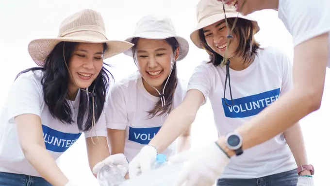 Suka Ngumpulin Plastik atau Kardus Bekas di Rumah Buat Didaur Ulang? Aksi Kolaboratif Buat Gaya Hidup Berkelanjutan Ini Wajib Kamu Ikuti!