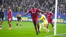 Liverpool tampil menggila di markas Eintracht Frankfurt setelah sempat tertinggal lebih dulu, untuk akhirnya membalikkan keadaan dan menang meyakinkan 5-1 dalam laga matchday ketiga Liga Champions 2025/2026, Kamis (23/10/2025) dini hari WIB. (AP Photo/Michael Probst)