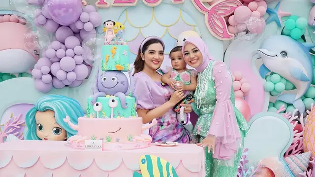 Potret Kedekatan Ashanty dan Aurel (Instagram/@ashanty_ash)