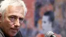 Pelatih Belanda, Bert Van Marwijk dalam sesi konferensi pers usai latihan yang berlangsung di Wits University, Johannesburg, 20 Juni 2010. AFP PHOTO / THOMAS COEX 
