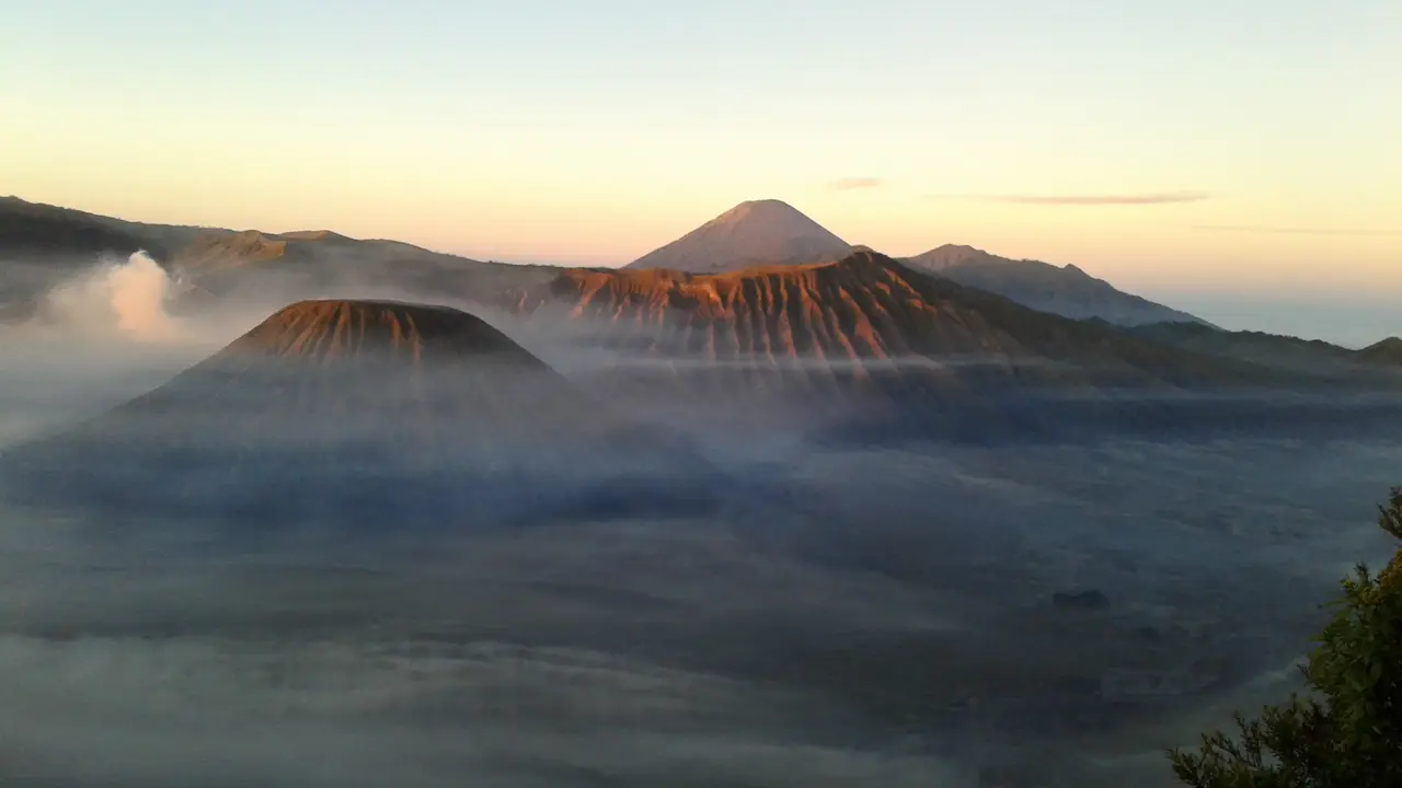 Matahari Pagi Borobudur