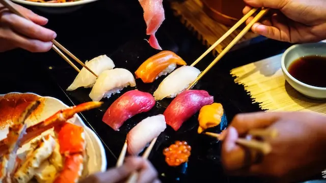 Selami 11 Destinasi Baru Wisata Kuliner yang Mengesankan