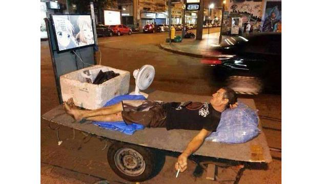 Mager Kebangetan, Aksi Orang-Orang ini Bikin Kita Geregetan