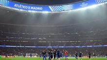 Penampakan stadion markas Atletico Madrid, Metropolitano, di sebuah malam Liga Champions. (Javier SORIANO / AFP)