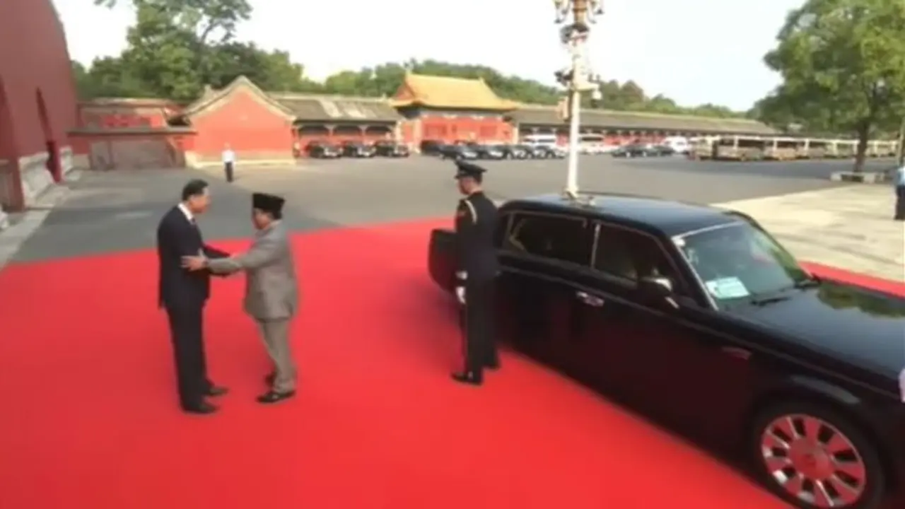 Presiden Prabowo Subianto Dijemput Mobil Mewah di China, Ini Spesifikasinya (ist)