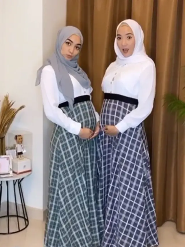 Hamil Bareng, Ini 6 Potret Kompak Kakak Beradik Citra Kirana dan Erica Putri