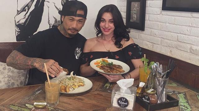 7 Potret Jerinx dan Nora Alexandra Philip Saat Lakukan Upacara Pernikahan Adat Bali