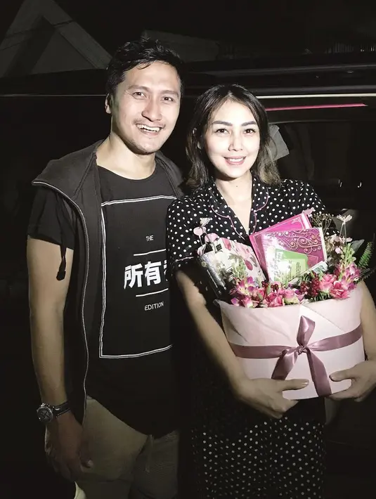 Selain memuji Fenita Arie, warganet atau netizen juga memuji peran Arie Untung. Seperti diketahui, belakangan ini, presenter dan pemeran itu terus memperdalam agama yang dianutnya. (Instagram/ariekuntung)