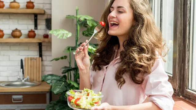 6 Cara Meningkatkan Fokus dan Fungsi Otak Tanpa Perlu Konsumsi Suplemen - 3