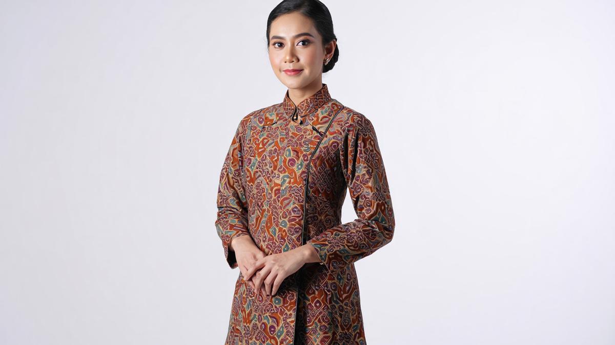 11 Inspirasi Fashion Ibu Pejabat yang Elegan dan Berkelas, Bisa Kamu Tiru untuk Acara Resmi