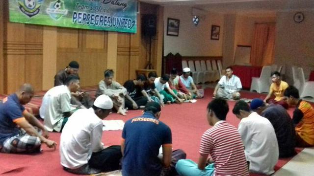 Persegres Gresik United