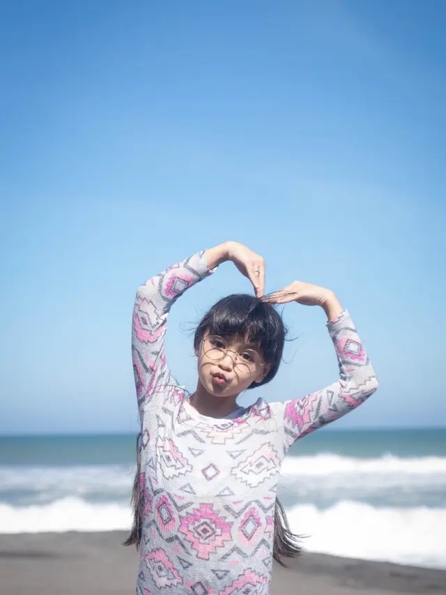 Mulai Beranjak Remaja, Ini 6 Potret Terbaru Aqila Herby Little Miss Indonesia