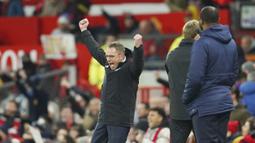 Kemenangan ini sekaligus menandai era baru Manchester United bersama pelatih asal Jerman, Ralf Rangnick. Setan Merah berhasil meraih poin penuh usai menumbangkan Crystal Palace dengan skor 1-0. (AP/Jon Super)