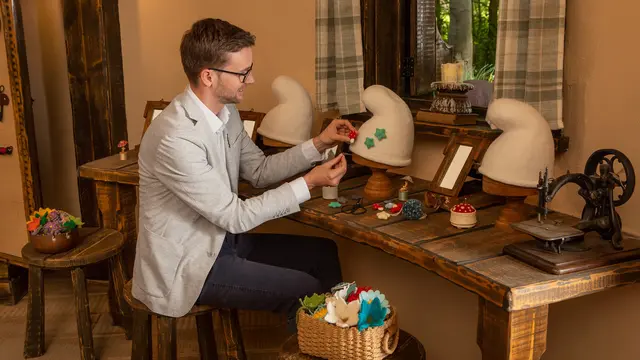 Hidup di hutan Belgia tempat tinggal Smurf