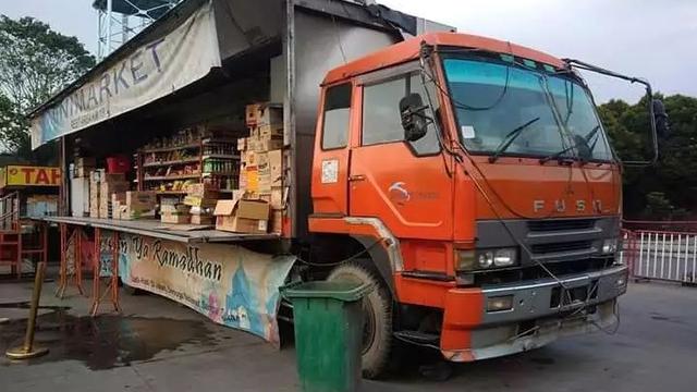 6 Potret Alih Fungsi Truk Ini Absurd Banget, Bikin Geleng Kepala
