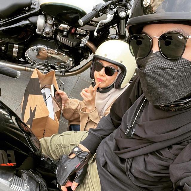 Momen Natasha Rizky naik moge dibonceng Dian istri Ananda Omesh (Foto: instagram natasharizkynew)