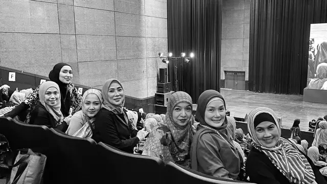 Lama Vakum, Ini 6 Potret Terbaru Tia Ivanka yang Awet Muda