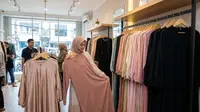 7 Bahan Gamis Lebaran yang Tidak Mudah Kusut, Praktis untuk Aktivitas Padat Hari Raya