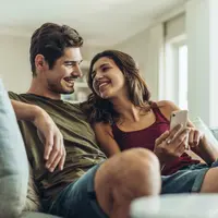 Ilustrasi Pasangan/https://www.shutterstock.com/Jacob Lund