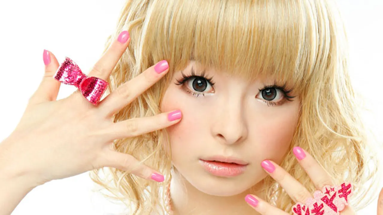 kyary-pamyu-pamyu-140123c.jpg