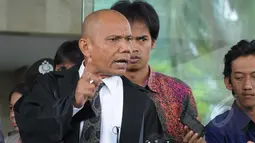 Saur Siagian menyebut, langkah Bareskrim Polri menetapkan Bambang sebagai tersangka merupakan pelecehan terhadap advokat, Jakarta, Rabu (28/1/2015). (Liputan6.com/Andrian M Tunay)