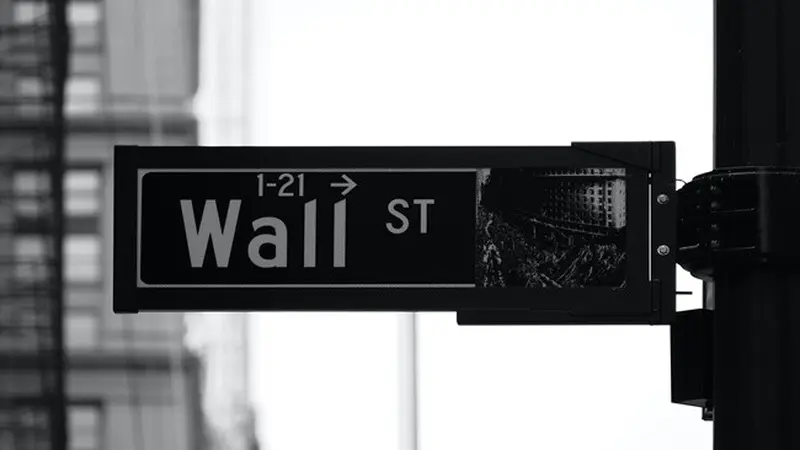 Wall Street Melesat Setelah Imbal Hasil Obligasi AS Merosot