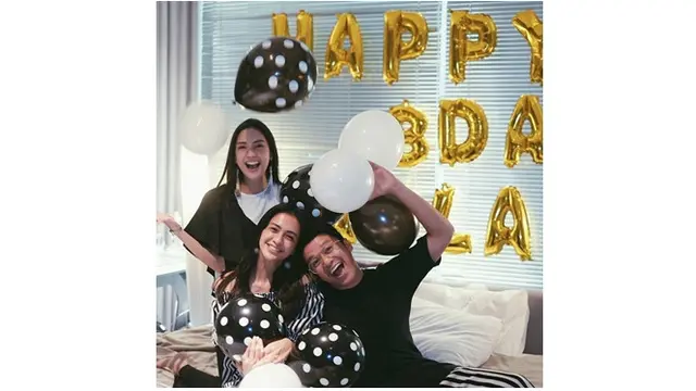 Persahabatan Ririn Dwi Ariyanti dan Agla Artalidia (sumber: instagram/@aglaartalidia)