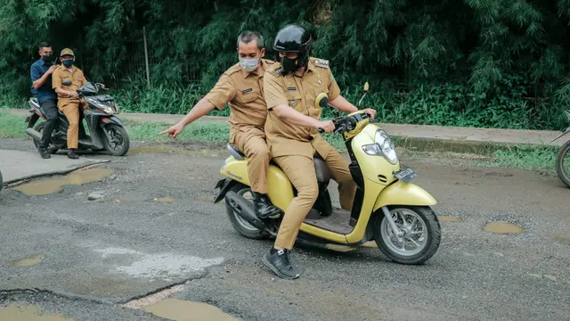 Responsif dalam Menanggapi Jalan Rusak, Wali Kota Medan DInilai sangat Mengayomi Masyarakat