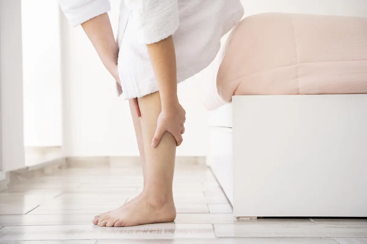 Cara Mengatasi Kaki Bengkak saat Hamil, agar Nyaman Beraktivitas