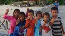 Jangan lupa untuk menyapa anak-anak Pulau Kelor ini. (Ayu Kinanti/Fimela.com)