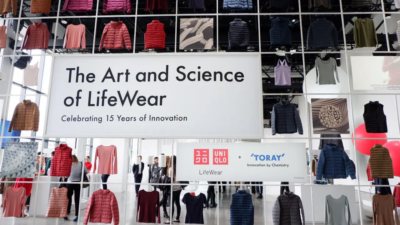 Merayakan 15 Tahun Teknologi di Balik Pakaian Uniqlo di New York