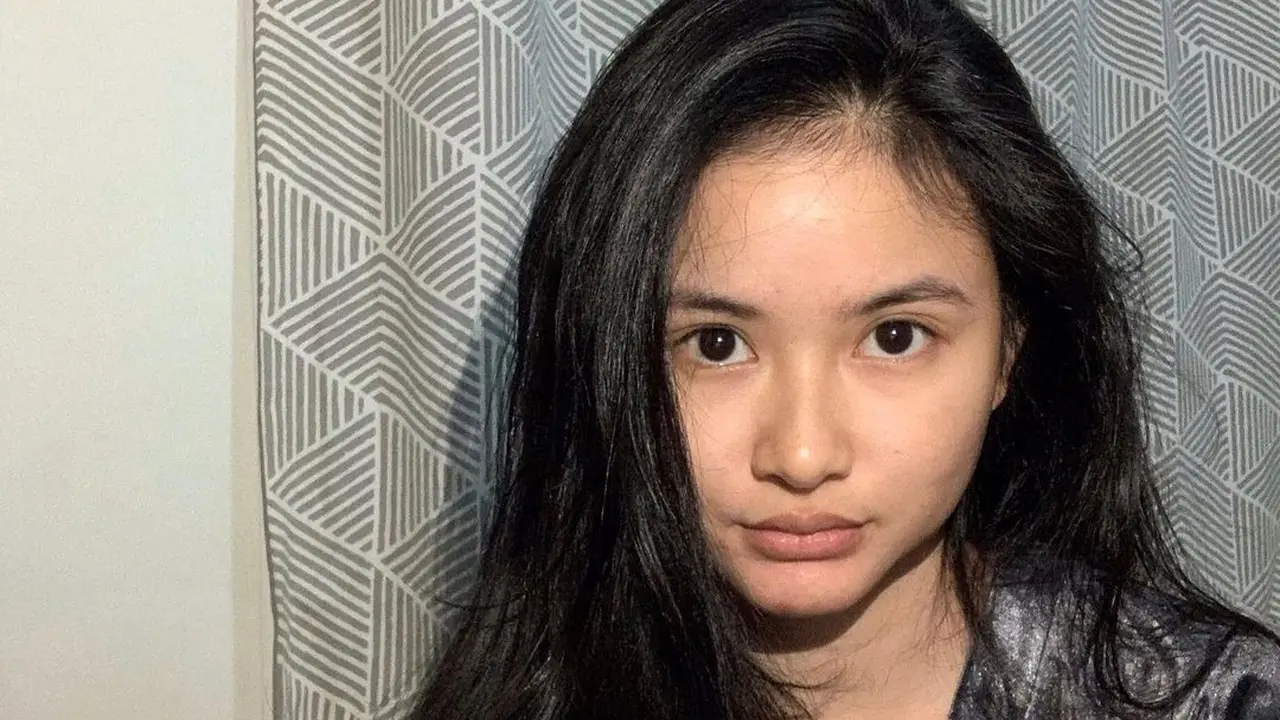 7 Potret Adinda Azani Pemeran Suster El saat Tanpa Makeup, Tetap Menawan