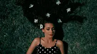 3 Kreasi Jepit Rambut Bunga, Sentuhan Elegan untuk Gaya Sehari-hari