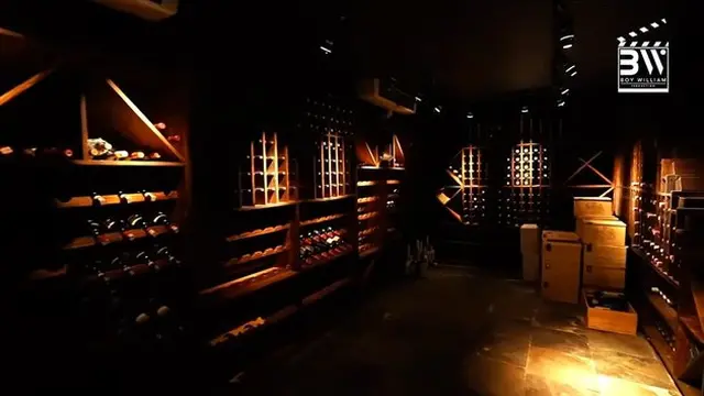 Rumah Manoj Punjabi (YouTube/Boy Wiilliam)