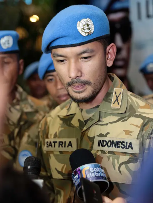 Berperan di film I Leave My Heart in Lebanon, Rio yang berperan sebagai Satria menjadi bagian dalam tim Garuda yang bertugas menjalani misi perdamaian di Lebanon. (Deki Prayoga/Bintang.com)