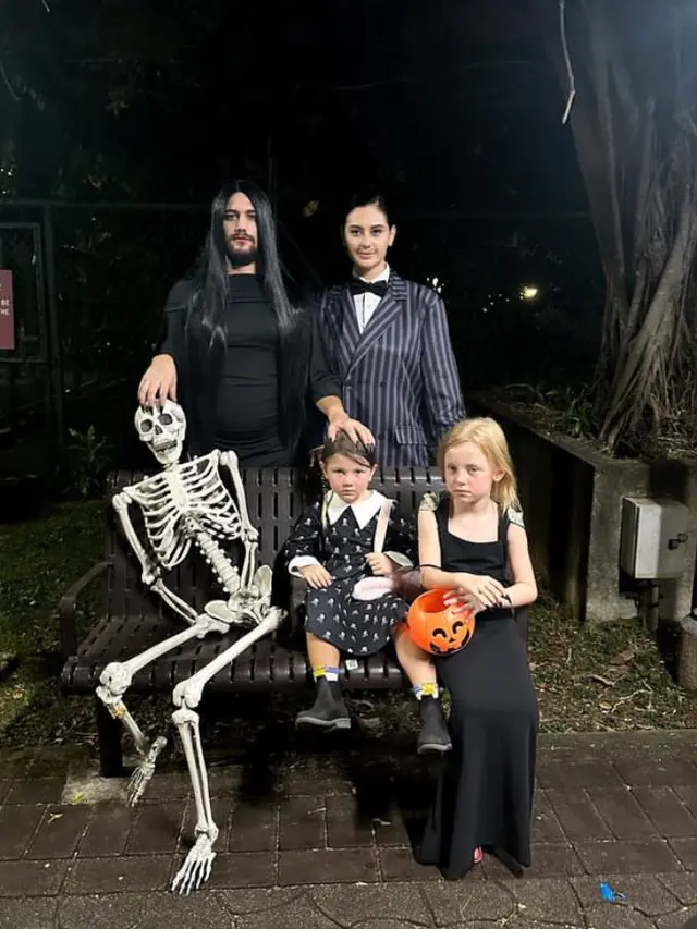 Kostum Halloween 2024 para Selebritis Tanah Air hingga Mancanegara.