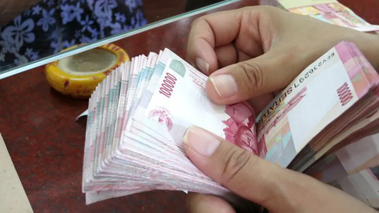 Atur keuanganmu./Copyright shutterstock.com