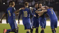 Sejumlah tim favorit Piala Dunia 2014 berhasil merebut kemenangan dalam laga pemanasan.