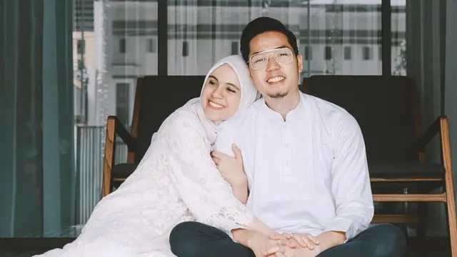 10 Potret Perjalanan Cinta Nycta Gina dan Rizky Kinos, Diizinkan Poligami