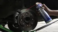 Rexco 82 Brake Cleaner merupakan cairan pembersih yang berfungsi untuk membersihkan sistem pengereman motor dan mobil, mur, baut dan spare part mesin.