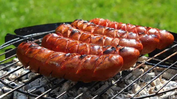 Resep Super Gampang Sosis Bakar Pedas Manis Mayonaise Lifestyle Fimela Com