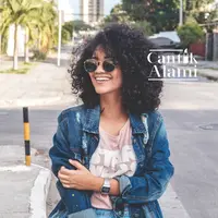 Ilustrasi rambut keriting. (unsplash.com)