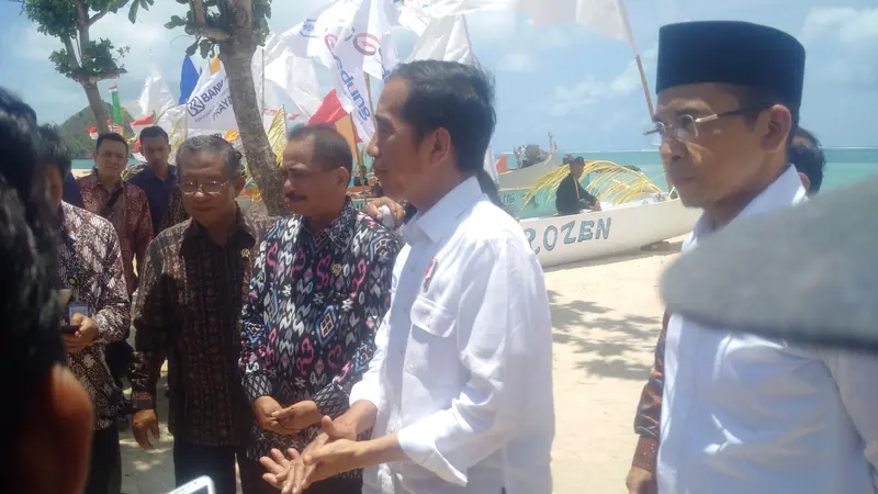 Presiden Joko Widodo atau Jokowi di Lombok.