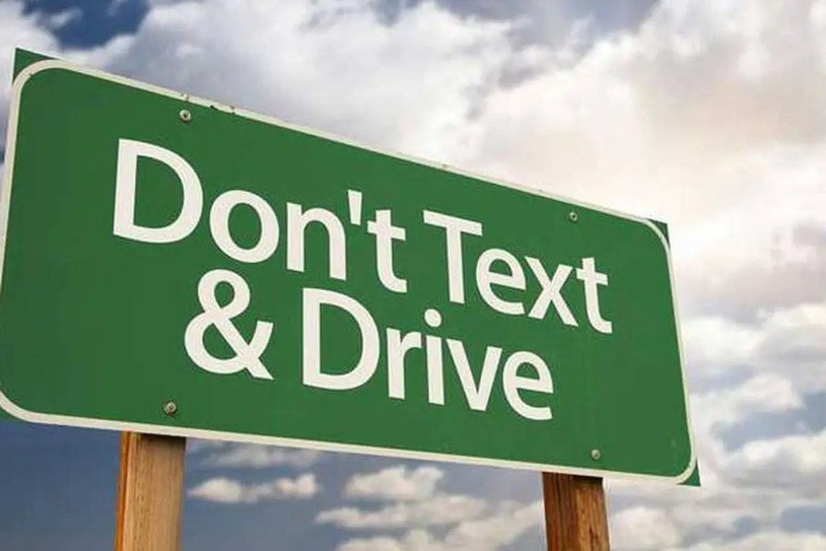 [OTO-News] Di Irlandia, Mengemudi Sambil SMS-an Dipenjara