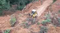 Longsor di Desa Cibunian, Kecamatan Pamijahan, Kabupaten Bogor. (dok BPBD Kab Bogor)