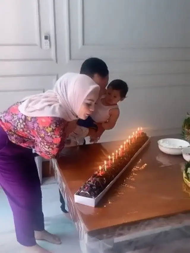Genap Kepala Tiga, Ini 6 Momen Perayaan Ulang Tahun Jennifer Dunn