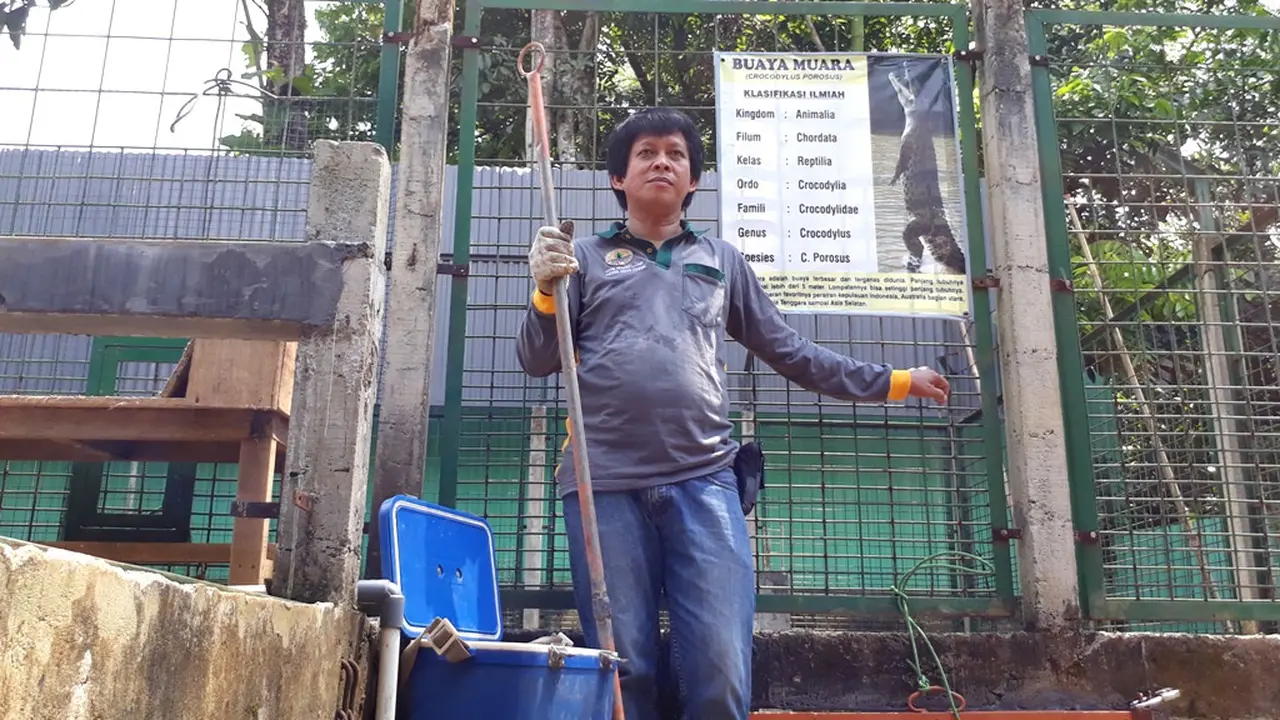 Fatah Arif Suyanto, pemilik penangkaran buaya Dawhan Kulon, Kedungbanteng, Banyumas. (Foto: Liputan6.com/Muhamad Ridlo)